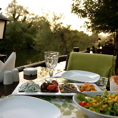 Beyaz Ev - Adult Only +15 Szálloda Ağva